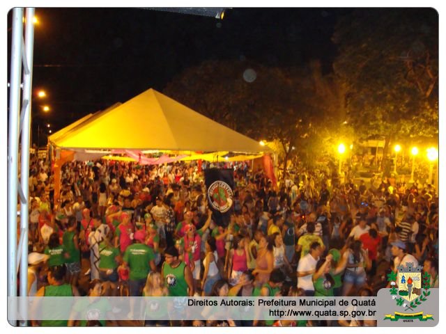 Notícia Foliões lotaram às ruas de Quatá para brincar o Carnaval