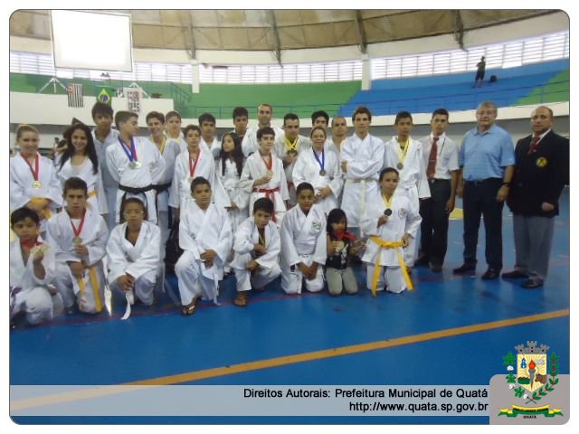 Notícia Karatecas de Quatá conquistam várias medalhas na final do Campeonato Paulista Interestilos