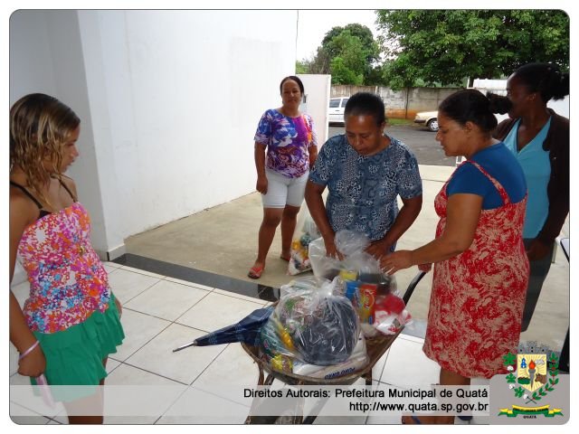 Notícia Um Natal especial...... 350 Famílias carentes recebem Cestas 