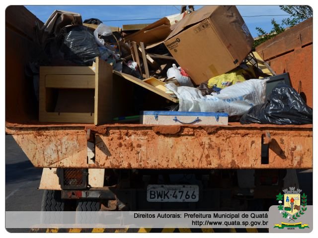 Notícia Mutirão de Limpeza arrecada 15 toneladas de lixo-Prefeita Lu acompanha trabalho de coleta