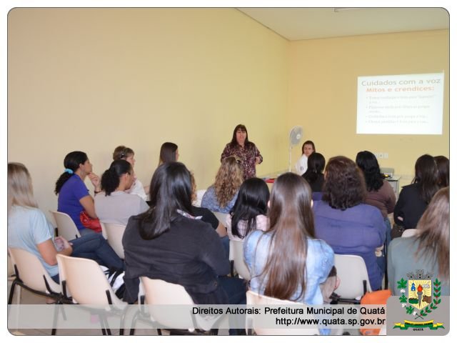 Notícia Professores participam de palestra sobre como cuidar da voz