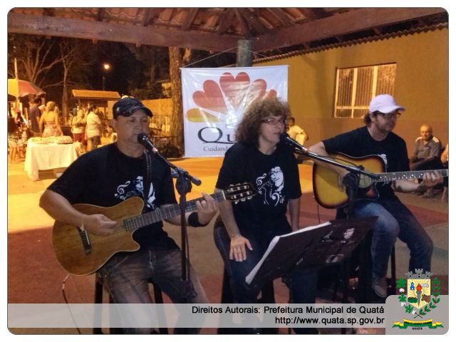 Notícia Feira da Lua completará um ano nos próximos dias. Lela Y Banda se apresenta com repertório de Bossa Nova e MPB.