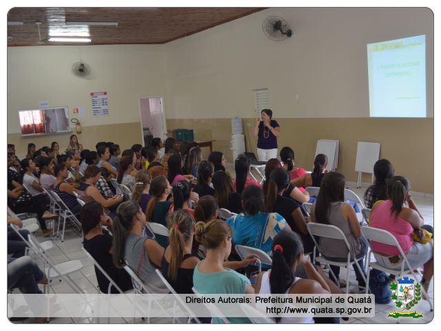 Notícia Palestra percorreu caminhos da Luta da Mulher por melhorias de vida