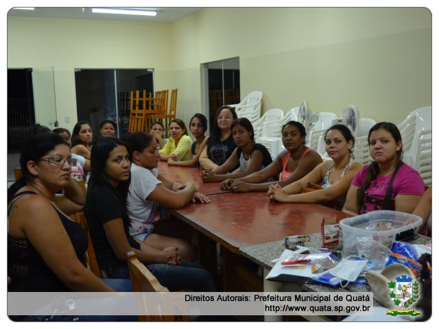 Notícia 50 mulheres participam do Curso de Design de Sobrancelhas