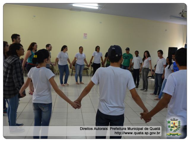 Notícia II Ciclo de Oficinas de Teatro é realizado em Quatá Projeto é patrocinado pela Usina Zilor