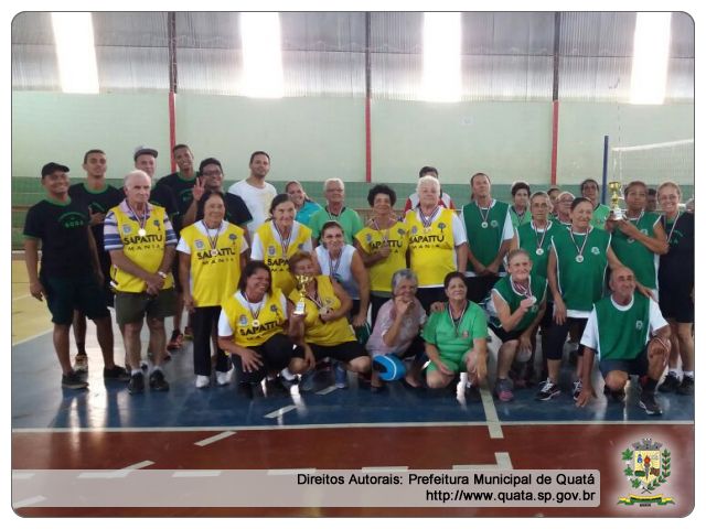 Notícia Vôlei com grupo da Terceira Idade se apresentou em Borá