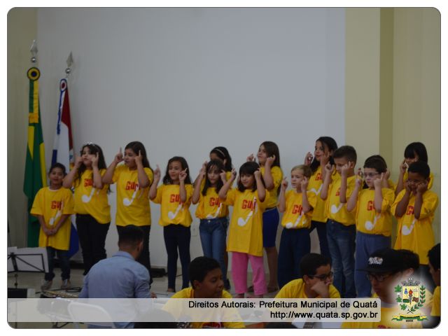 Notícia Alunos do Guri cantam e encantam as mamães 