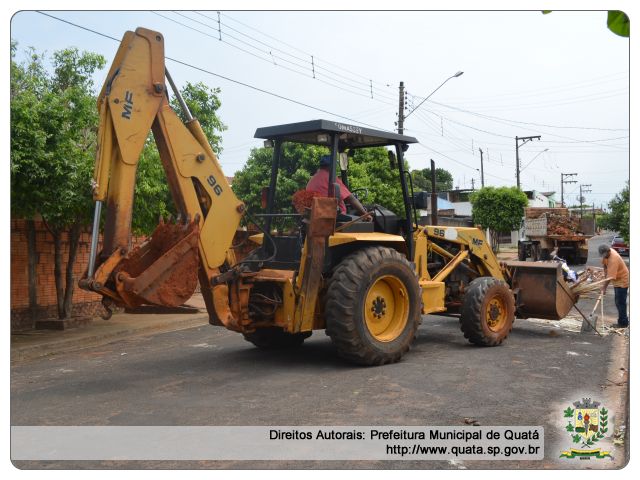 Notícia O trabalho não para.... coleta de entulho e outros trabalhos nos Bairros da cidade