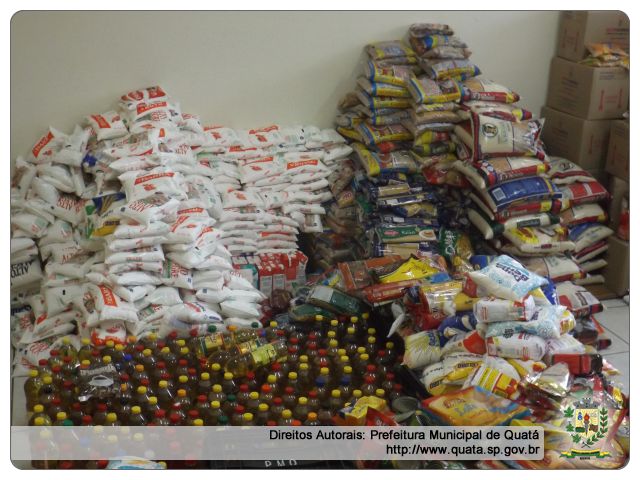 Notícia Arrastão Solidário arrecada cerca de uma tonelada de alimentos para o Natal Sem Fome