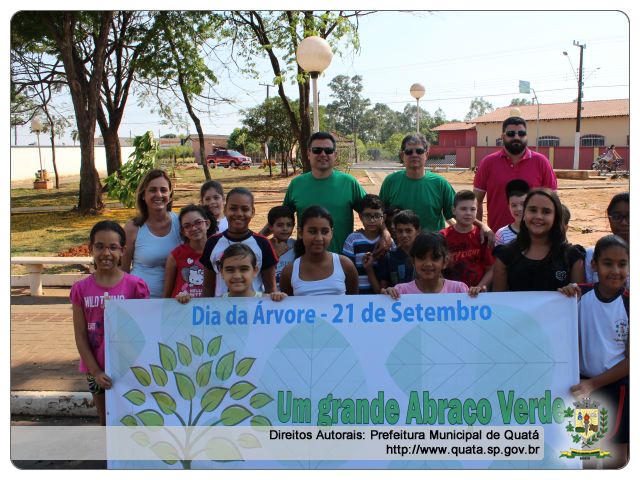 Notícia Semana da Árvore é comemorada em Quatá com plantio e um grande Abraço Verde! 
