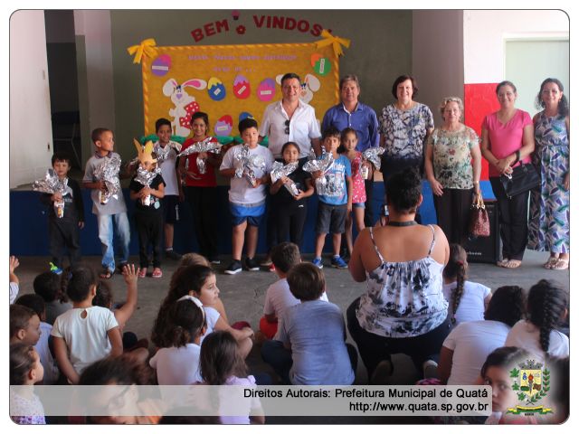 Notícia Alunos da Rede Municipal, APAE e Leais recebem ovos de Páscoa   