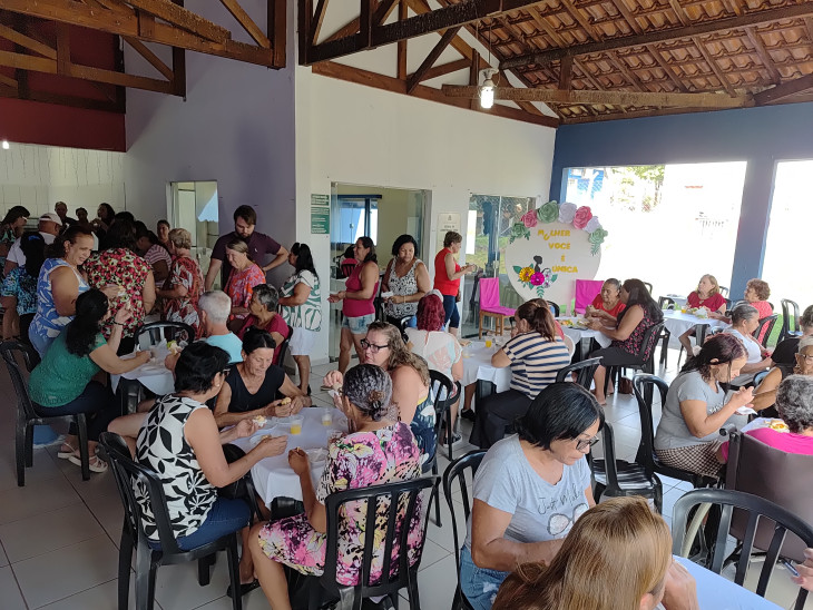CRAS realiza café especial em comemoração ao Dia das Mulheres