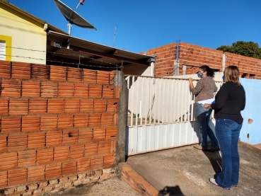 Foto 22: Solidariedade aquecendo corações: famílias carentes e vulneráveis de Quatá recebem cobertores
