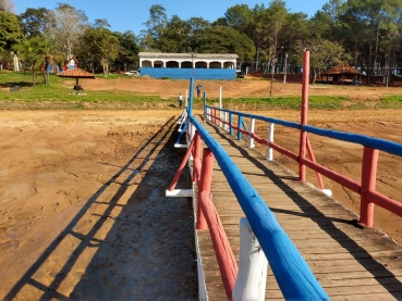 Foto 29: Obra de revitalização do Balneário entra na fase de pintura