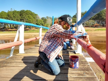 Foto 3: Obra de revitalização do Balneário entra na fase de pintura