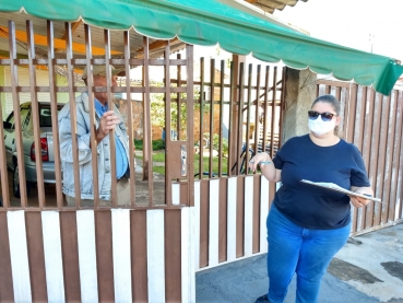 Foto 12: Solidariedade aquecendo corações: famílias carentes e vulneráveis de Quatá recebem cobertores