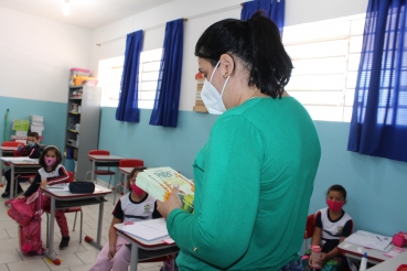 Foto 76: Quatá recebe circuito de peça teatral infantil