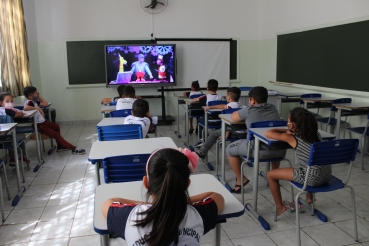 Foto 51: Quatá recebe circuito de peça teatral infantil