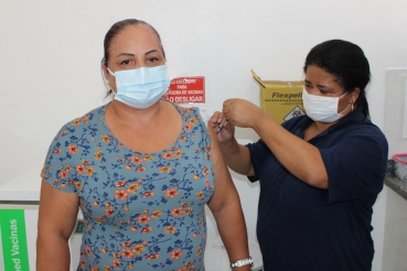 Foto 19: DIA HISTÓRICO! 22/01/21. Primeiras vacinas contra o Covid - 19 são aplicadas em Quatá