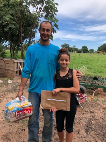 Foto 25: MERENDA EM CASA = MAIS ALIMENTO PARA OS ALUNOS 