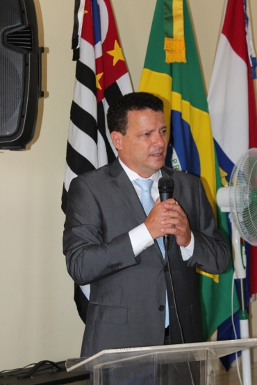 Foto 131: Reeleito, Marcelo Pecchio toma posse como Prefeito de Quatá