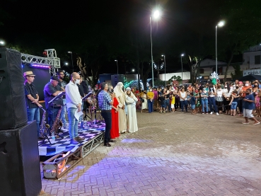 Foto 15: Inauguração da Praça do Natal - Natal Luz 2021 em Quatá