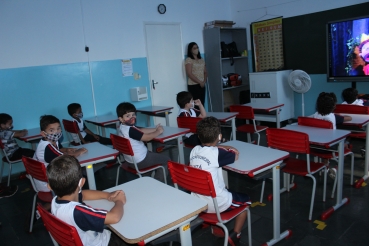 Foto 96: Quatá recebe circuito de peça teatral infantil