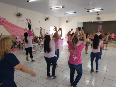 Foto 76: Mês de Prevenção ao Câncer de Mama. 