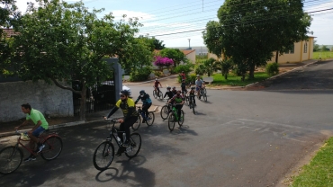 Foto 16: Esporte de Quatá promove passeio ciclístico