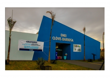 Foto 3: Prefeito Marcelo Pecchio participa da inauguração da Creche-Escola em Palmital