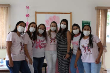 Foto 87: Fundo Social de Solidariedade de Quatá promove Dia da Beleza