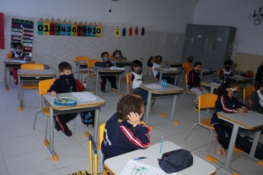 Foto 4: Quatá recebe circuito de peça teatral infantil