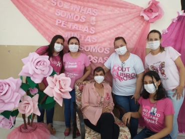 Foto 82: Mês de Prevenção ao Câncer de Mama. 