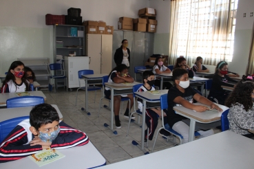 Foto 33: Quatá recebe circuito de peça teatral infantil