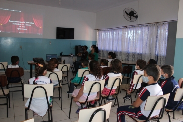 Foto 79: Quatá recebe circuito de peça teatral infantil