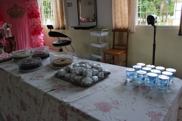 Foto 82: Fundo Social de Solidariedade de Quatá promove Dia da Beleza