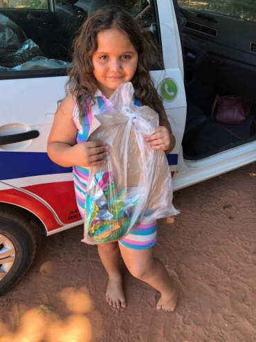 Foto 67: Educação entrega ovos de Páscoa para os alunos da Rede Municipal de Quatá