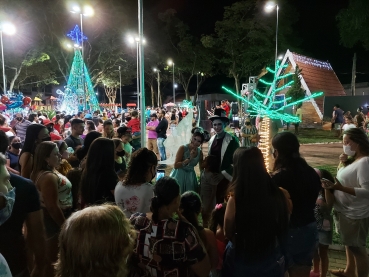 Foto 19: Inauguração da Praça do Natal - Natal Luz 2021 em Quatá