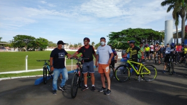 Foto 12: Esporte de Quatá promove passeio ciclístico
