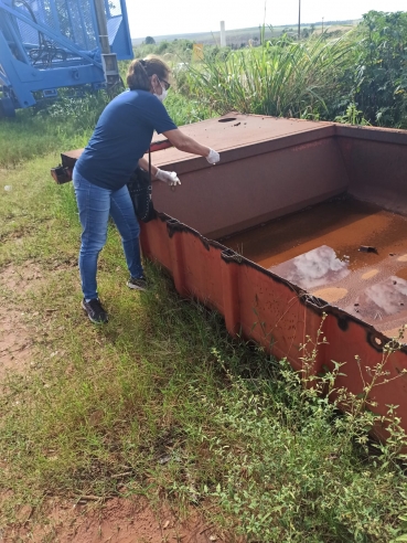 Foto 23: Saúde realiza mais um arrastão e recolhe dezenas de recipientes que acumulam água