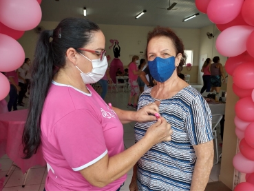 Foto 85: Mês de Prevenção ao Câncer de Mama. 