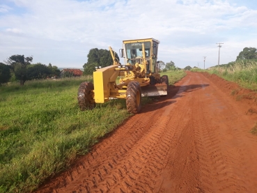 Foto 9: Valorização: estradas rurais de Quatá recebem constantes manutenções