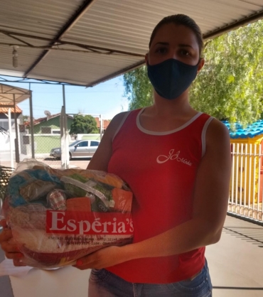 Foto 5: MERENDA EM CASA = MAIS ALIMENTO PARA OS ALUNOS 