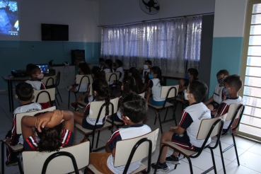 Foto 92: Quatá recebe circuito de peça teatral infantil