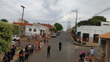 Foto 23: Emoção e fé pelas ruas de Quatá