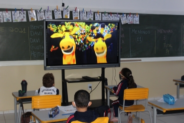 Foto 8: Quatá recebe circuito de peça teatral infantil