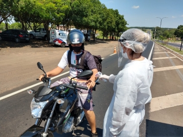 Foto 4: Quatá volta a fazer barreira sanitária