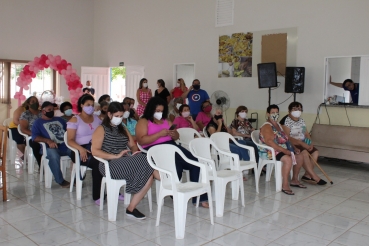 Foto 52: Fundo Social de Solidariedade de Quatá promove Dia da Beleza