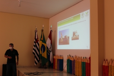 Foto 47: Prefeitura de Quatá, em parceria com o Sindicato Rural de Quatá e SENAR promove outros três treinamentos