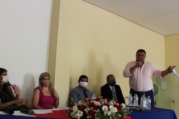 Foto 147: Reeleito, Marcelo Pecchio toma posse como Prefeito de Quatá